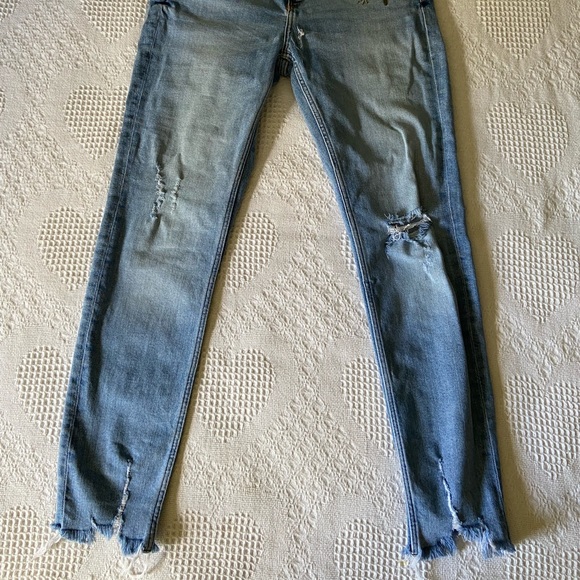 Jeans - Picture 8 of 10
